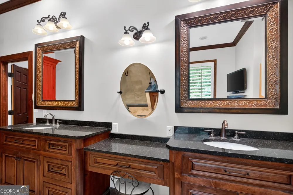 1154 Hunter RD Cataula, GA 31804
