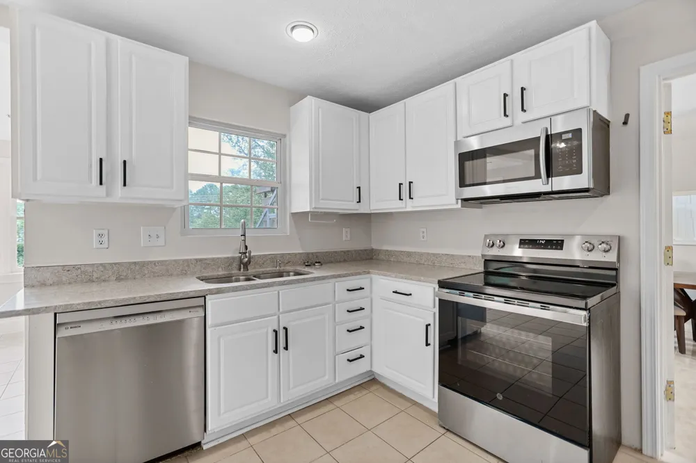 1255 Riva Ridge DR Norcross, GA 30093