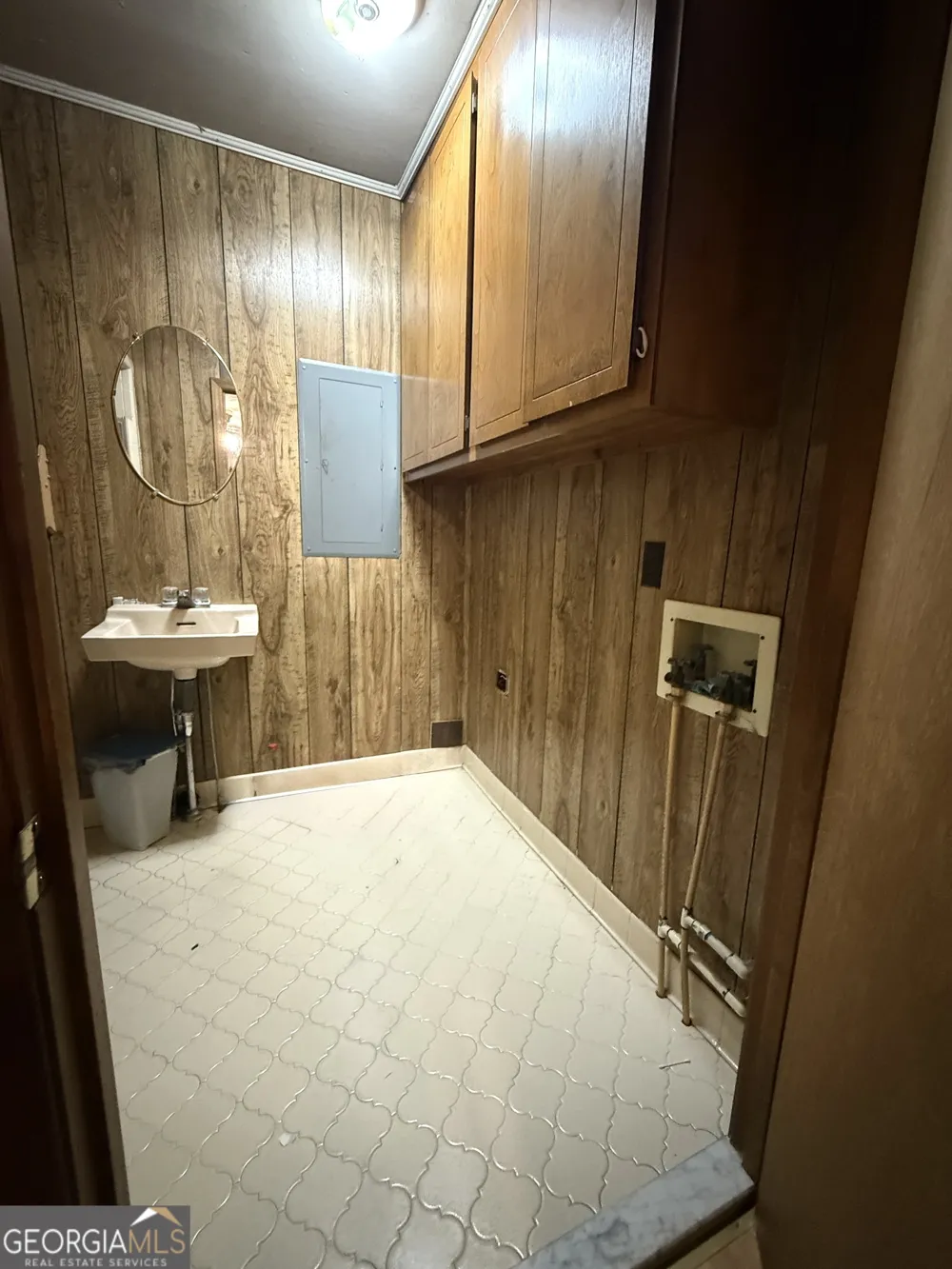 140 Rene LN Cochran, GA 31014