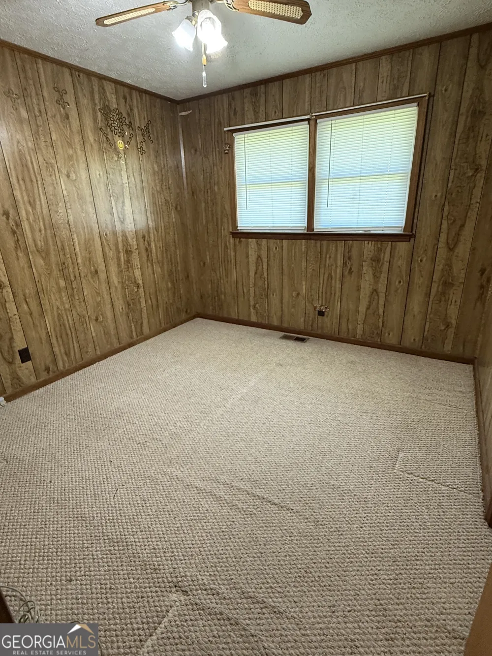 140 Rene LN Cochran, GA 31014