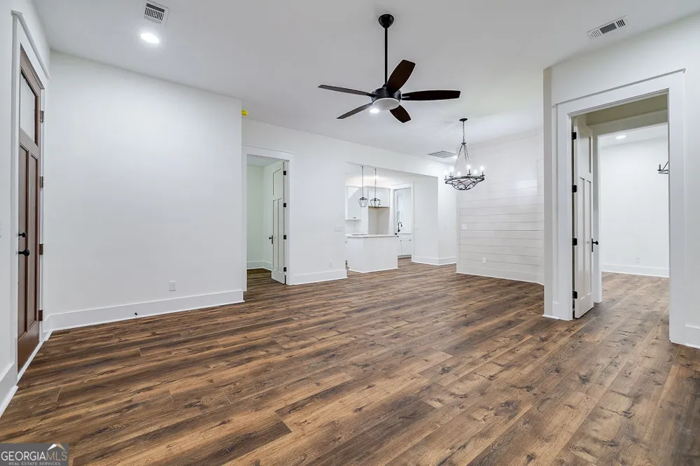 610 N Rogers ST Pooler, GA 31322
