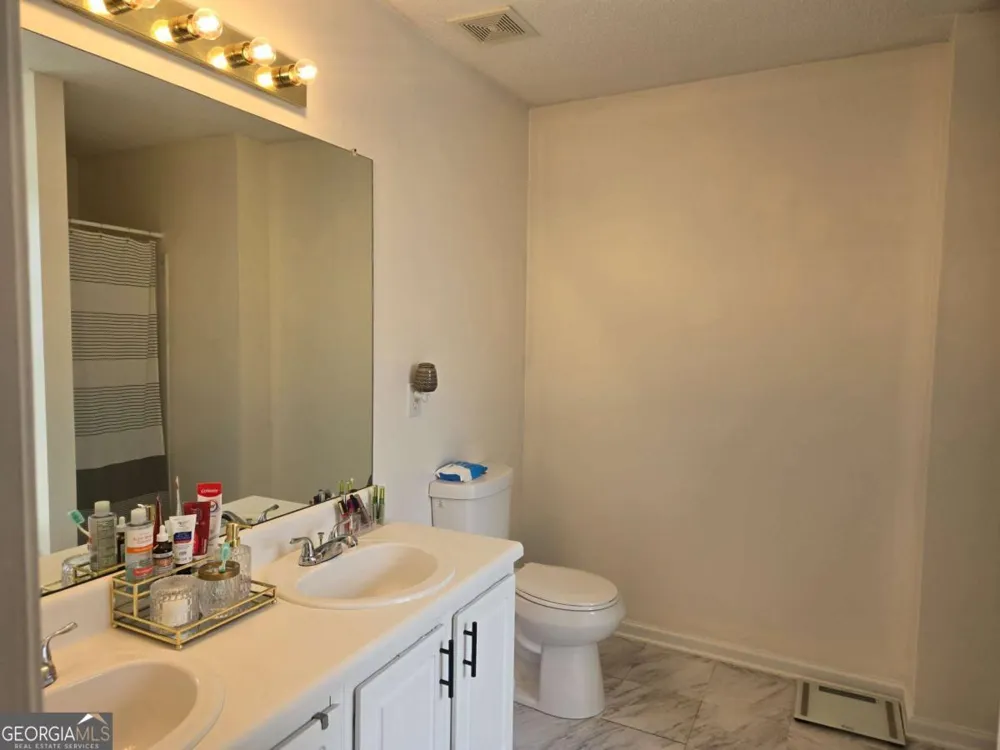 6646 Creek Turn DR Rex, GA 30273