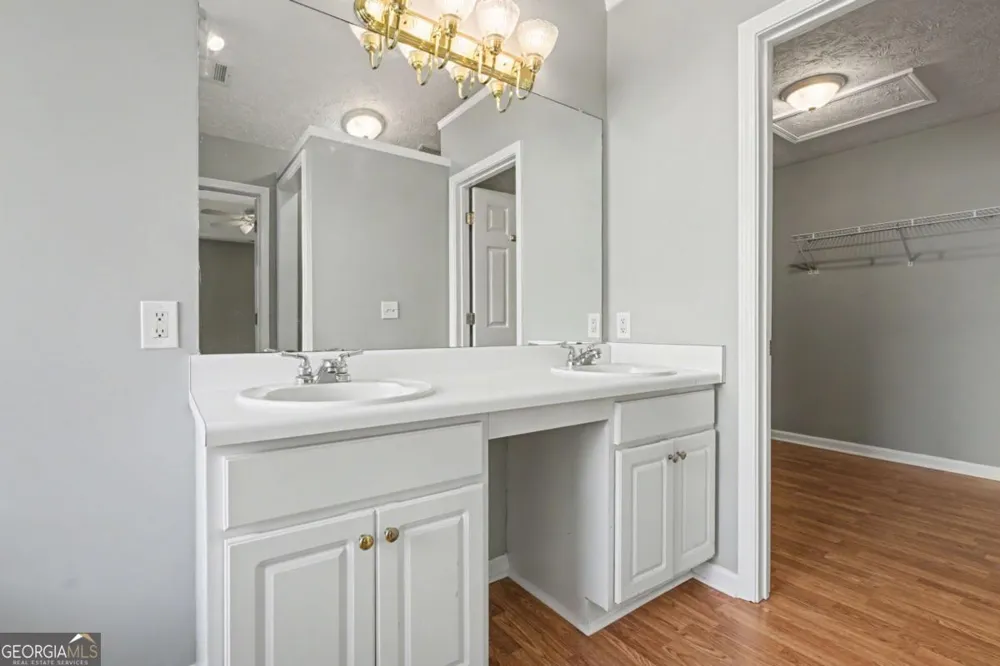 5248 Arbor View LN Sugar Hill, GA 30518