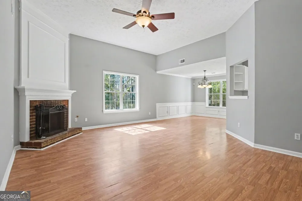 5248 Arbor View LN Sugar Hill, GA 30518