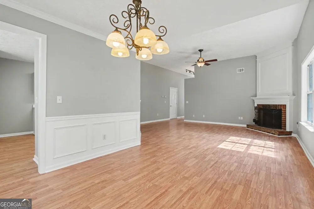 5248 Arbor View LN Sugar Hill, GA 30518