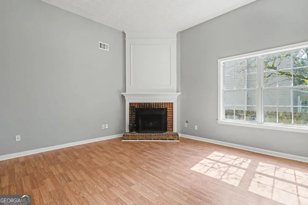 5248 Arbor View LN Sugar Hill, GA 30518