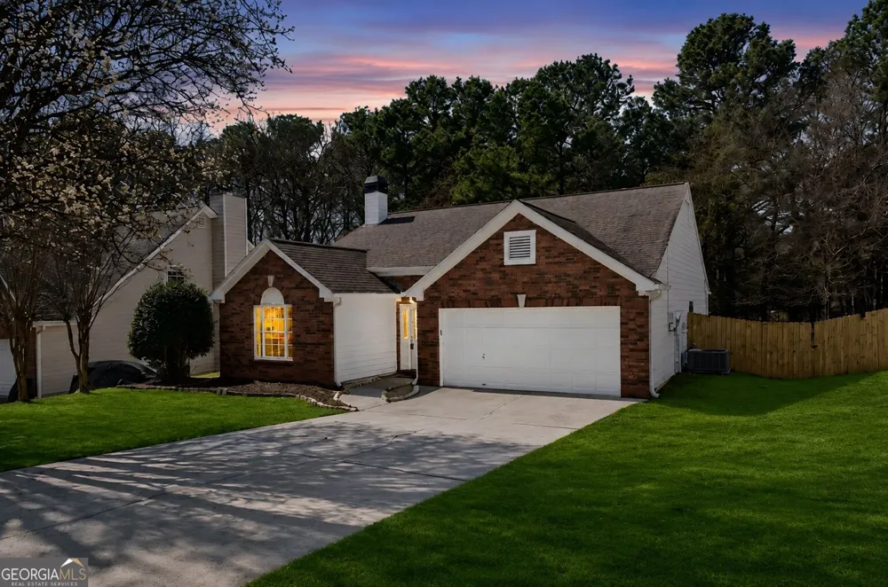 5248 Arbor View LN Sugar Hill, GA 30518