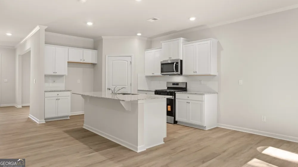 4060 Fairhaven RD Lithia Springs, GA 30122