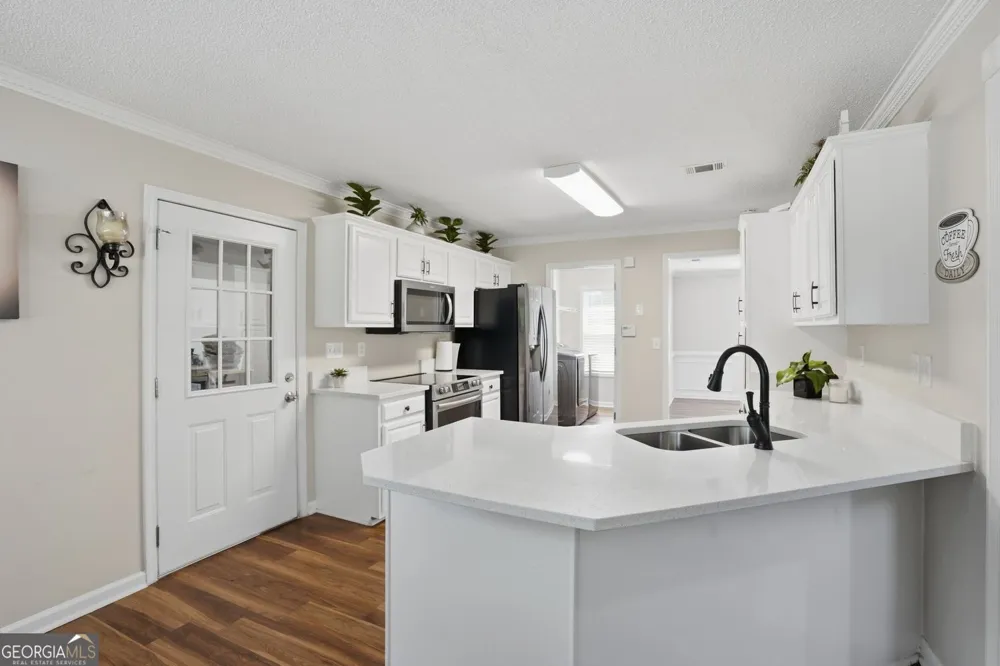 3675 Falls TRL Winston, GA 30187