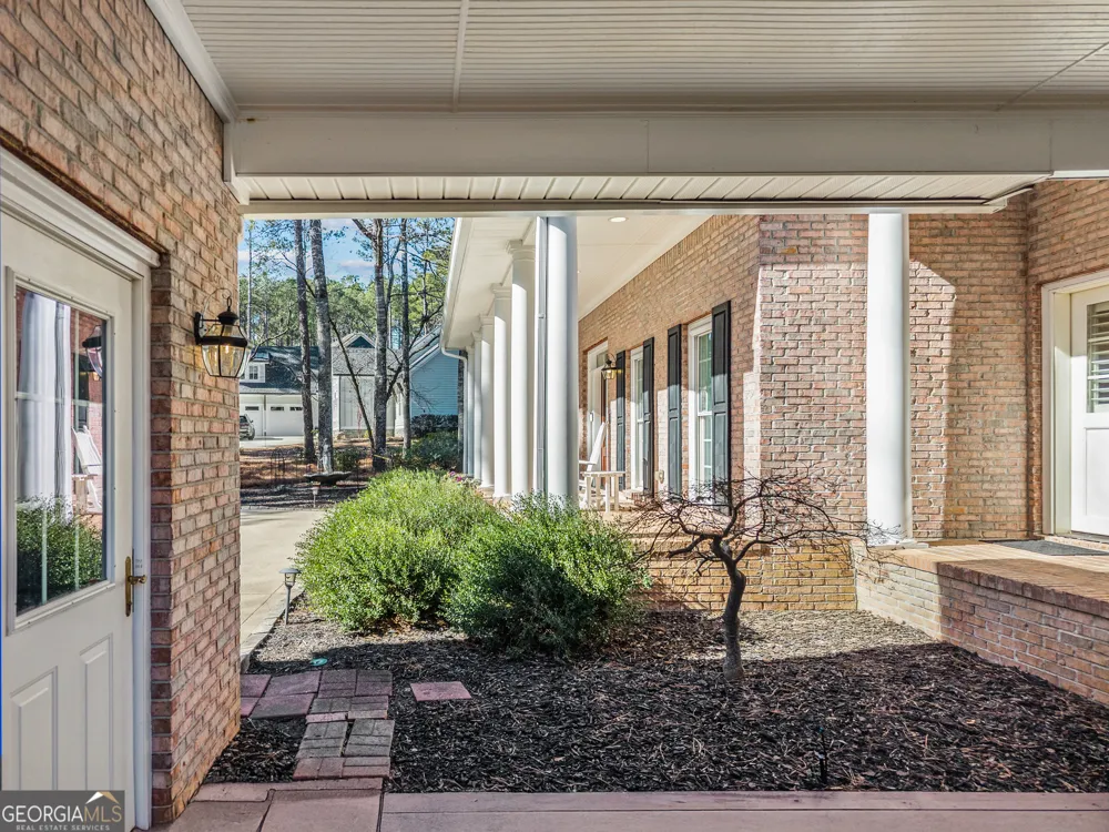 1660 Club DR Greensboro, GA 30642