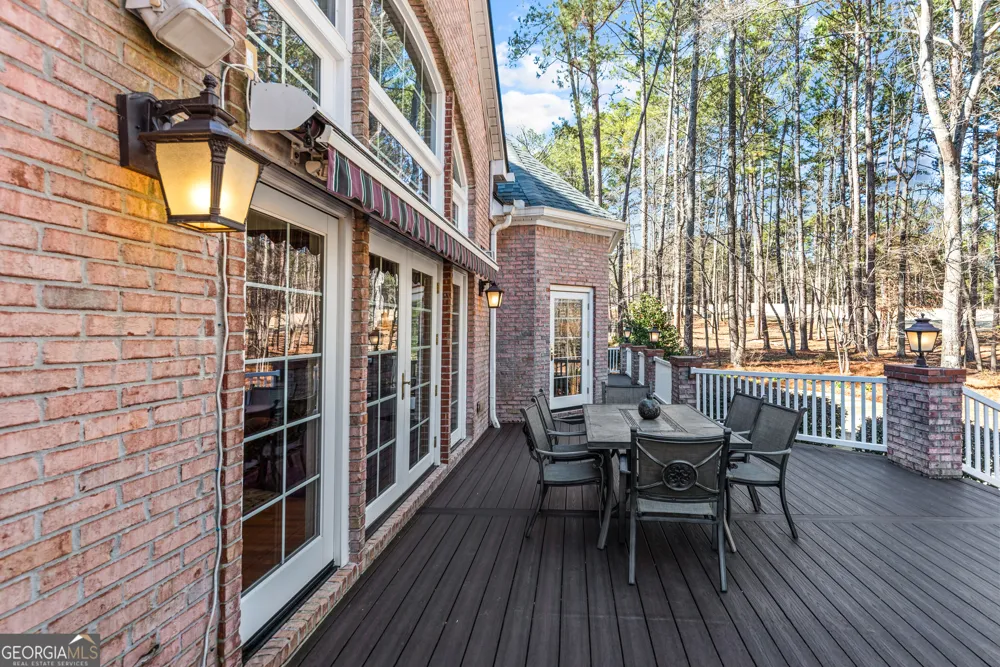 1660 Club DR Greensboro, GA 30642