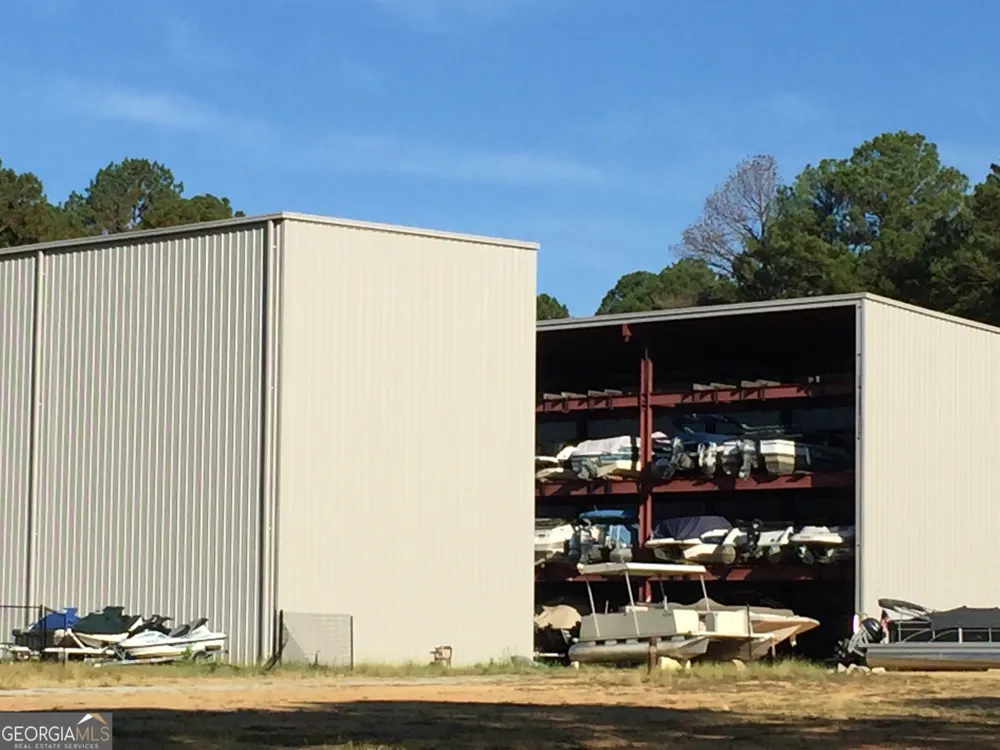 1660 Club DR Greensboro, GA 30642