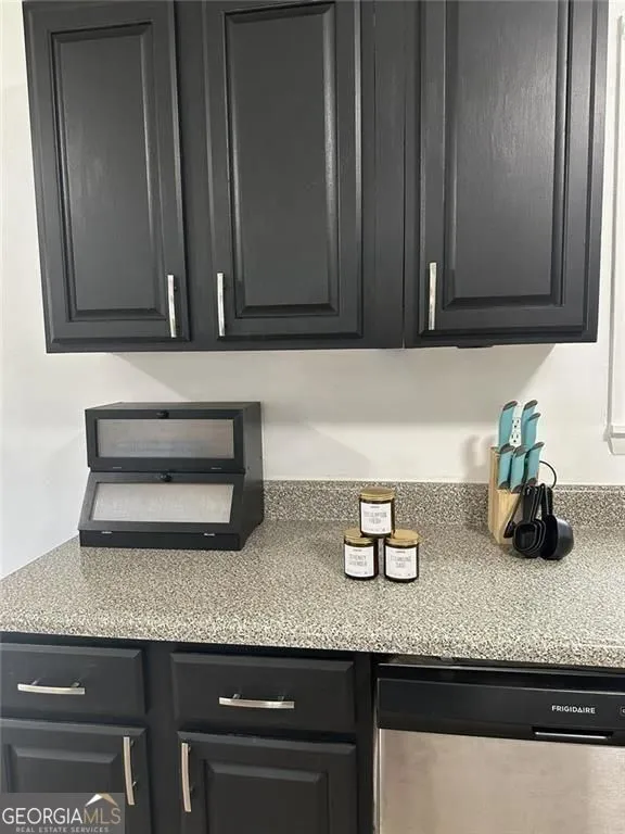 2529 Rockknoll DR Conley, GA 30288