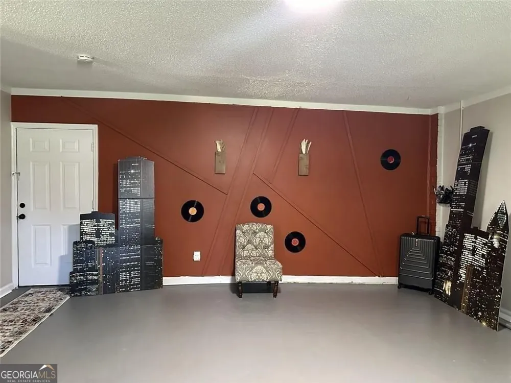 2529 Rockknoll DR Conley, GA 30288