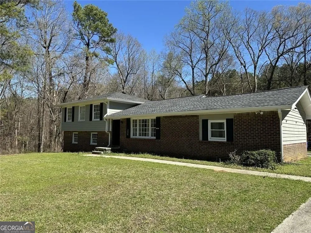 2529 Rockknoll DR Conley, GA 30288