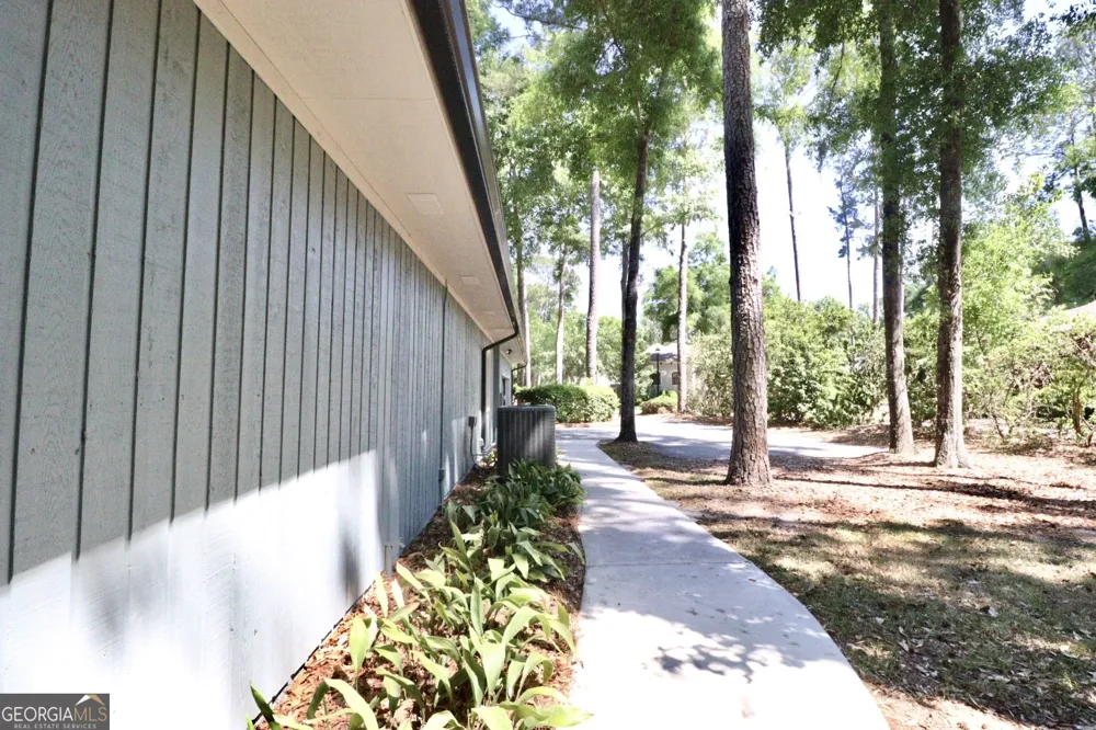 3338 Plantation DR Valdosta, GA 31605