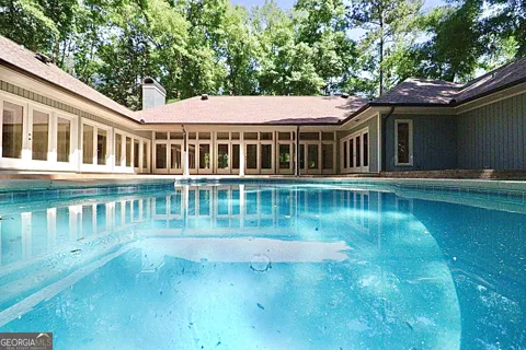 3338 Plantation DR