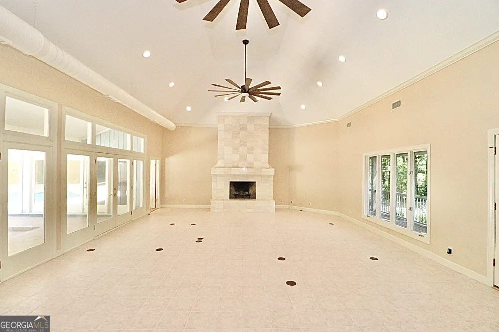 3338 Plantation DR Valdosta, GA 31605