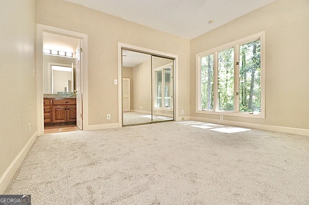 3338 Plantation DR Valdosta, GA 31605