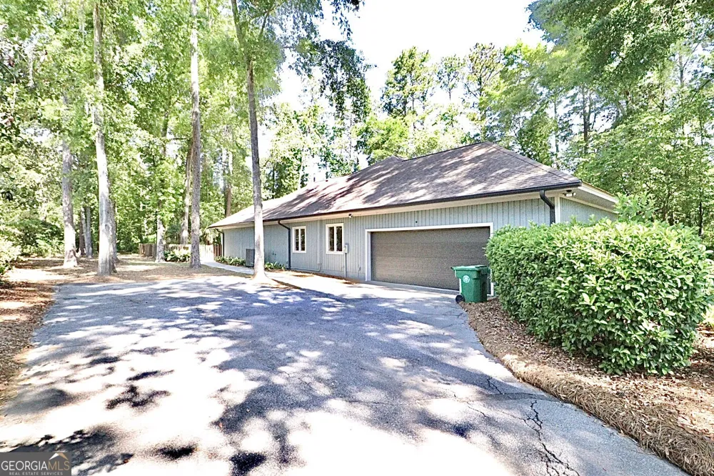 3338 Plantation DR Valdosta, GA 31605
