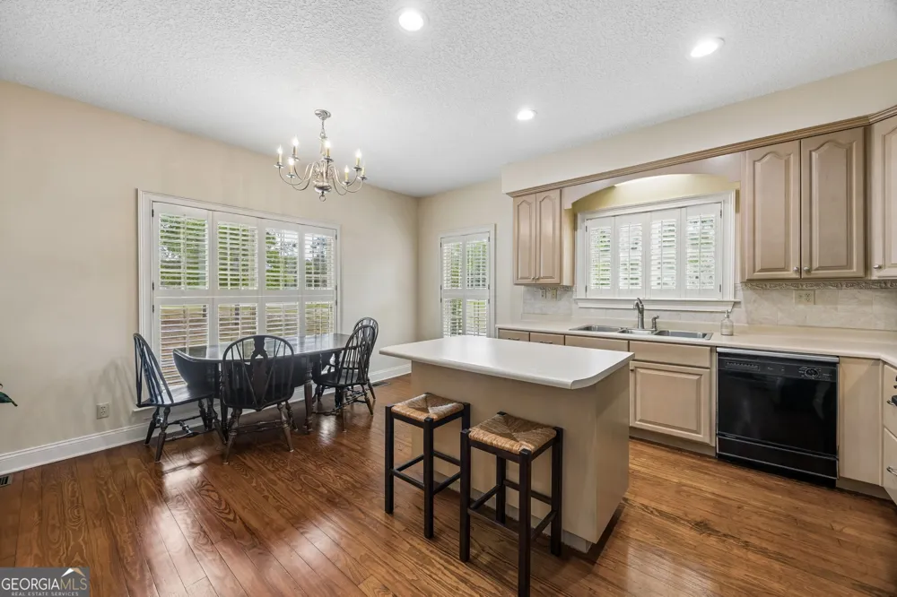 315 Martin ST Folkston, GA 31537