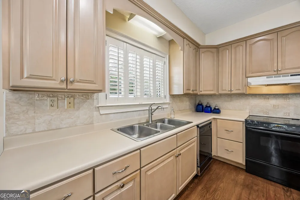 315 Martin ST Folkston, GA 31537