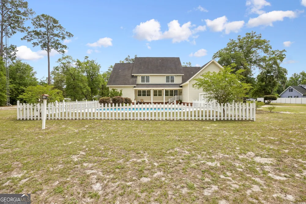 315 Martin ST Folkston, GA 31537