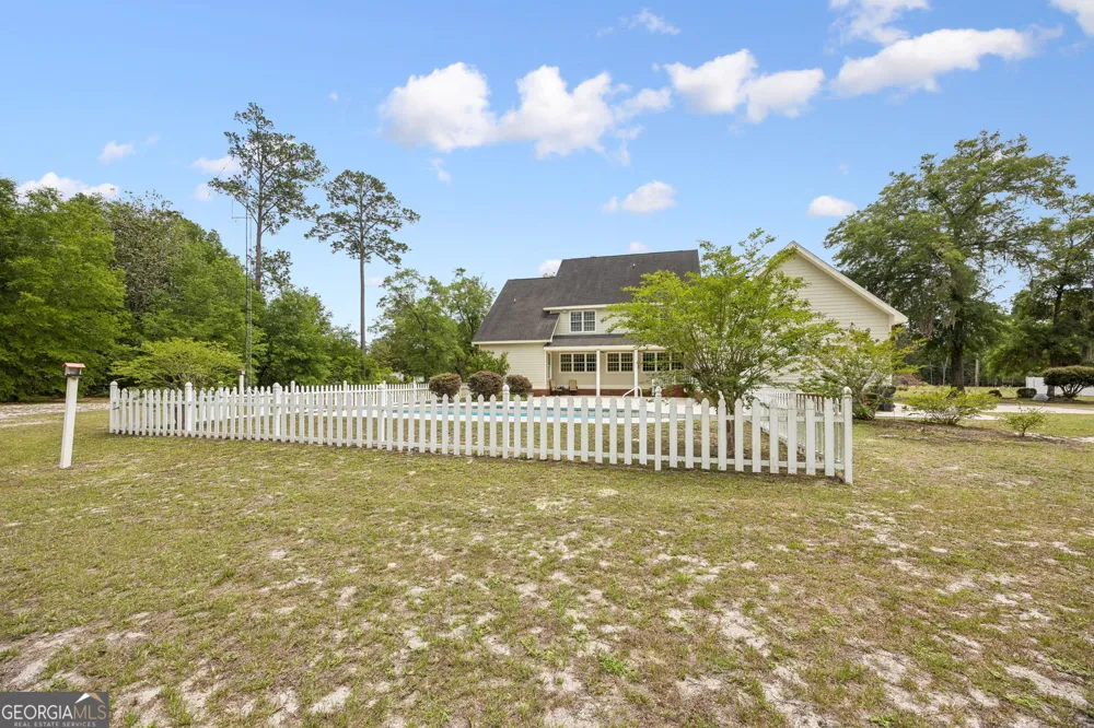 315 Martin ST Folkston, GA 31537