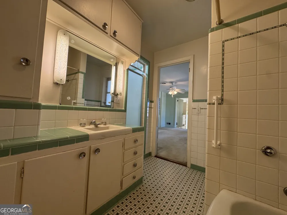 465 Cedar ST Metter, GA 30439