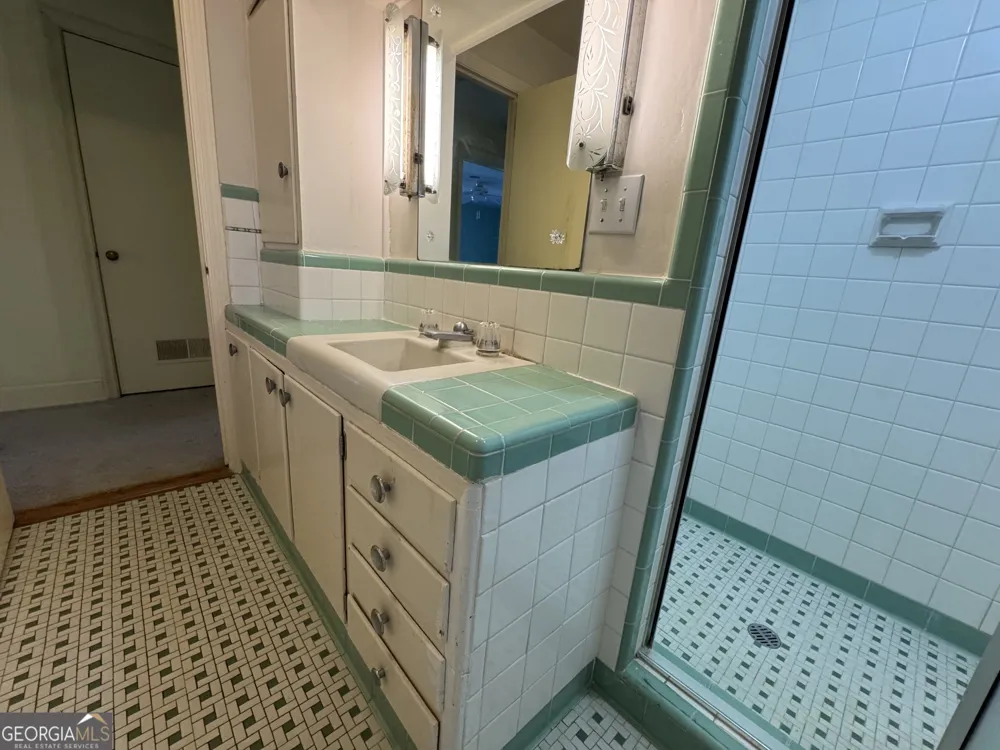 465 Cedar ST Metter, GA 30439