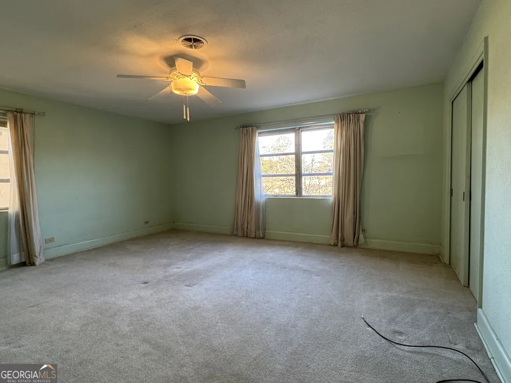 465 Cedar ST Metter, GA 30439