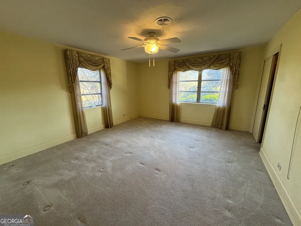 465 Cedar ST Metter, GA 30439