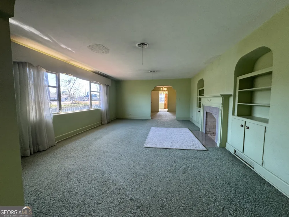 465 Cedar ST Metter, GA 30439