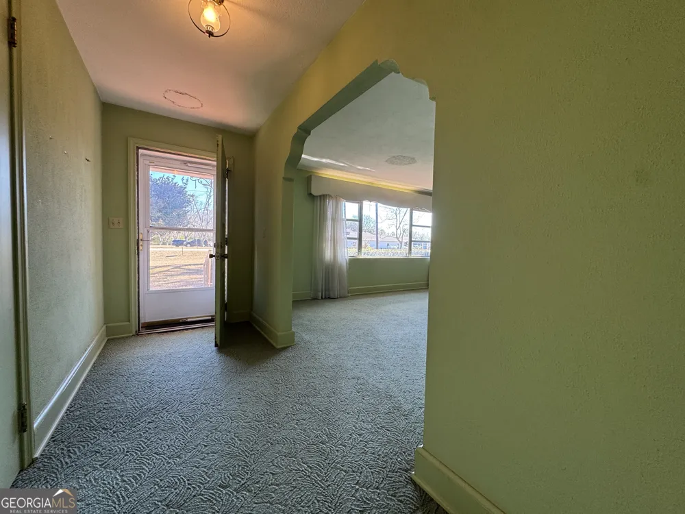 465 Cedar ST Metter, GA 30439