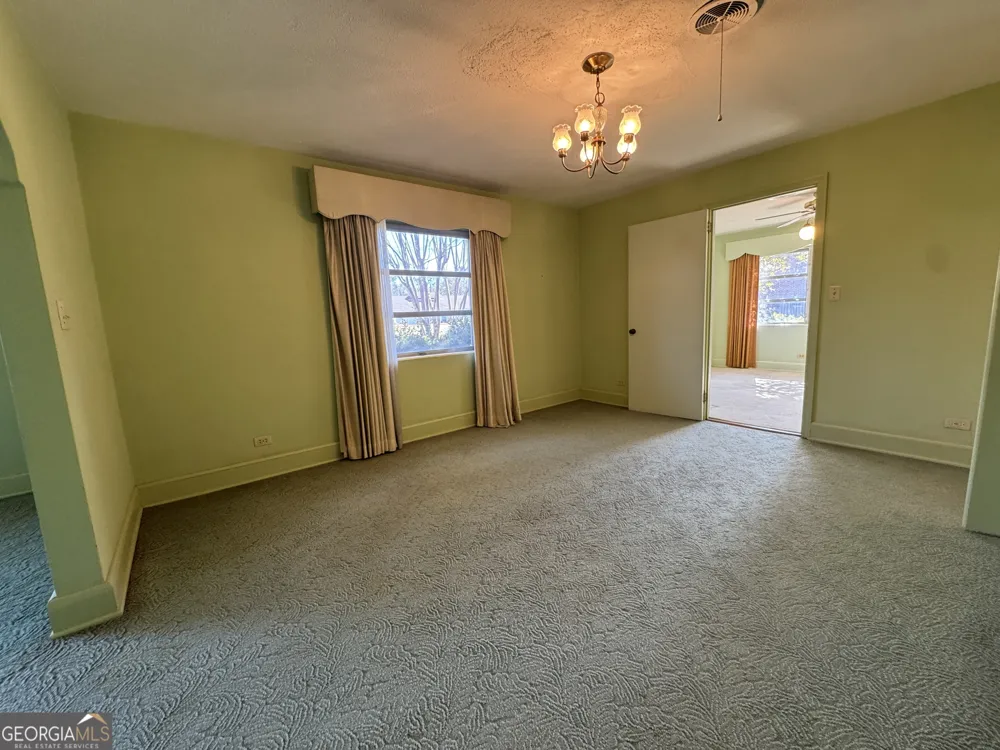 465 Cedar ST Metter, GA 30439