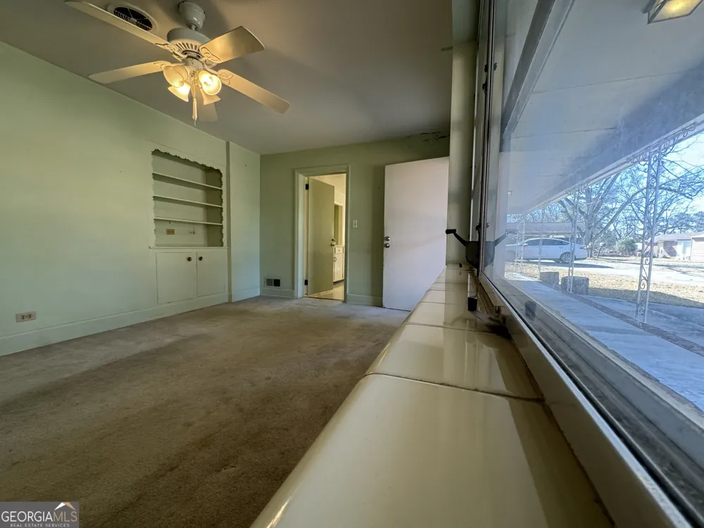 465 Cedar ST Metter, GA 30439