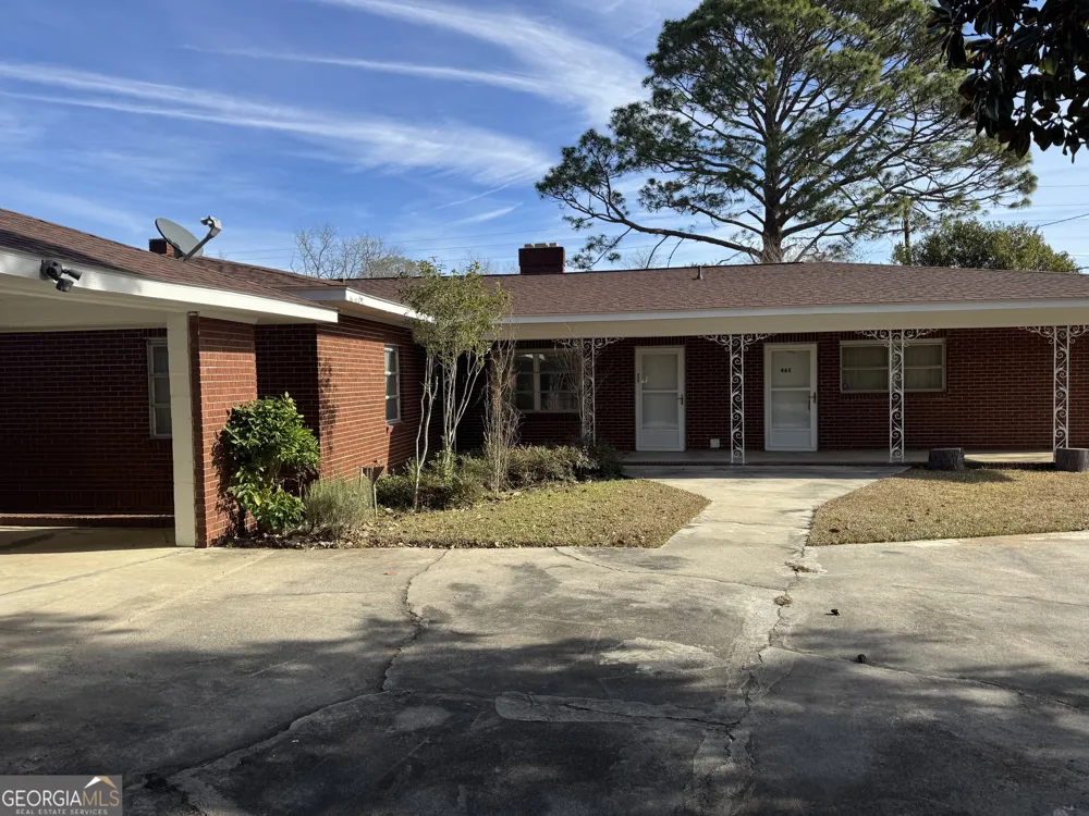 465 Cedar ST Metter, GA 30439