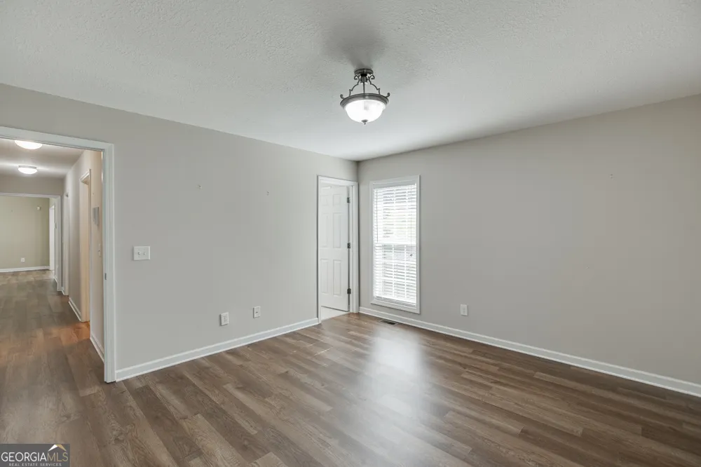 5446 Dahlonega HWY Clermont, GA 30527