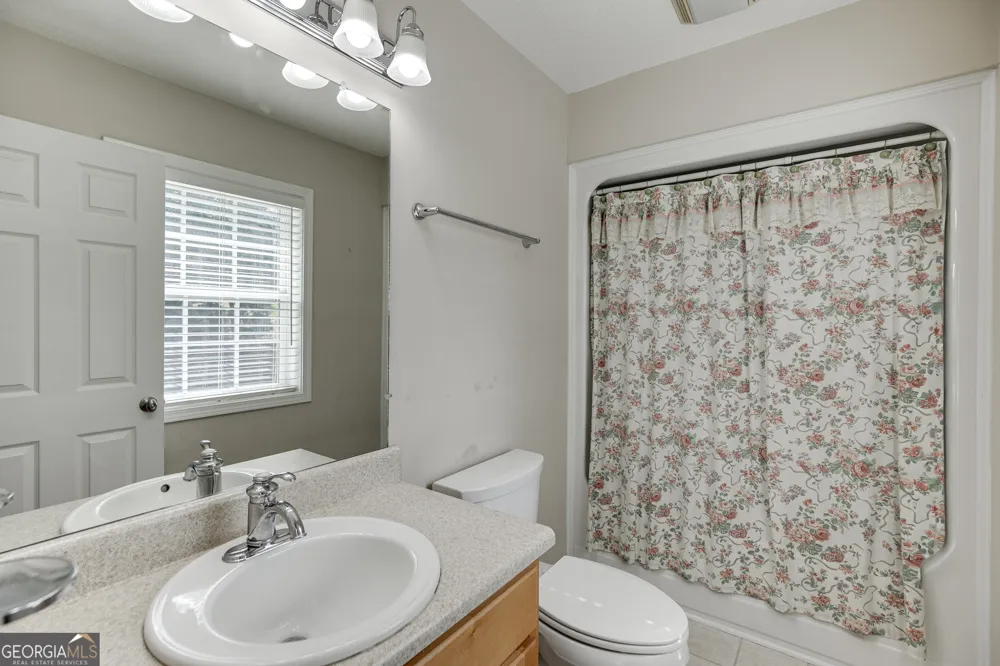 5446 Dahlonega HWY Clermont, GA 30527