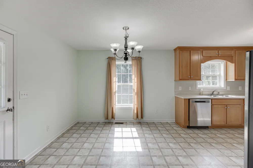 5446 Dahlonega HWY Clermont, GA 30527