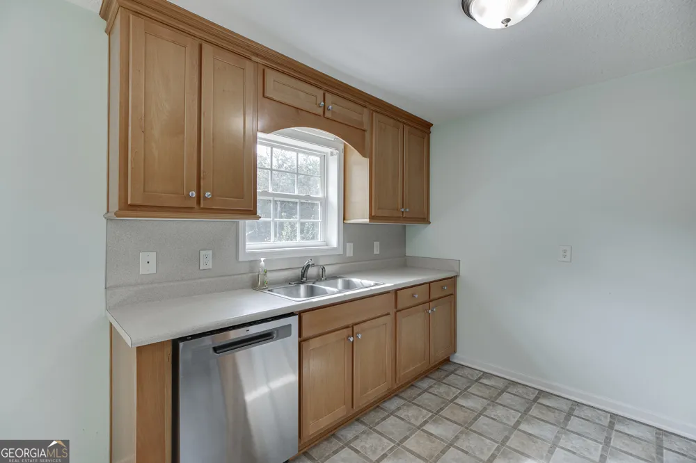 5446 Dahlonega HWY Clermont, GA 30527