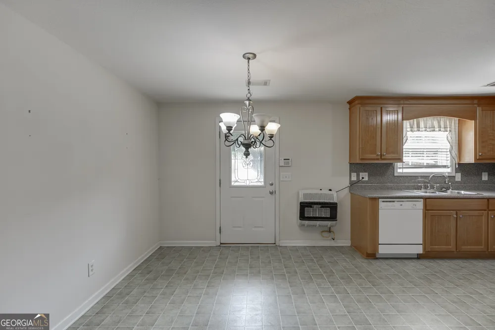 5446 Dahlonega HWY Clermont, GA 30527