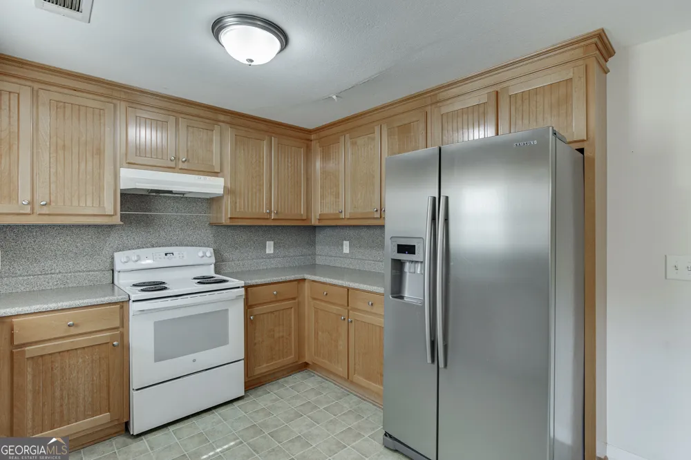 5446 Dahlonega HWY Clermont, GA 30527