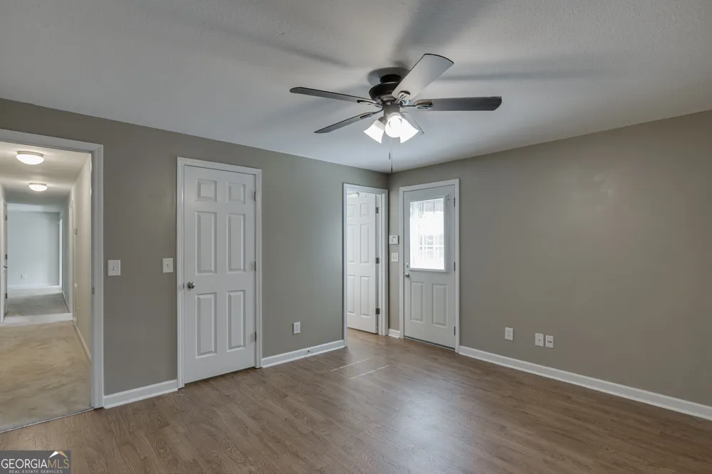 5446 Dahlonega HWY Clermont, GA 30527