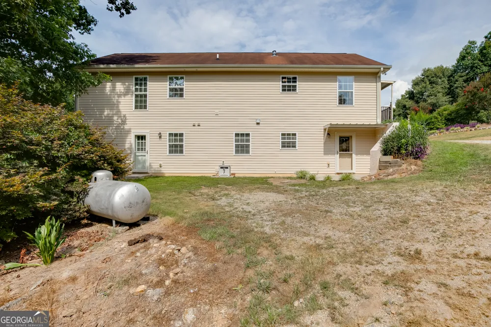 5446 Dahlonega HWY Clermont, GA 30527