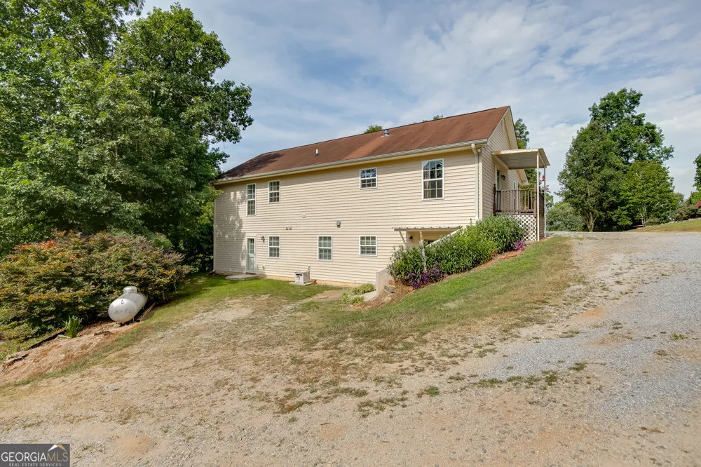 5446 Dahlonega HWY Clermont, GA 30527