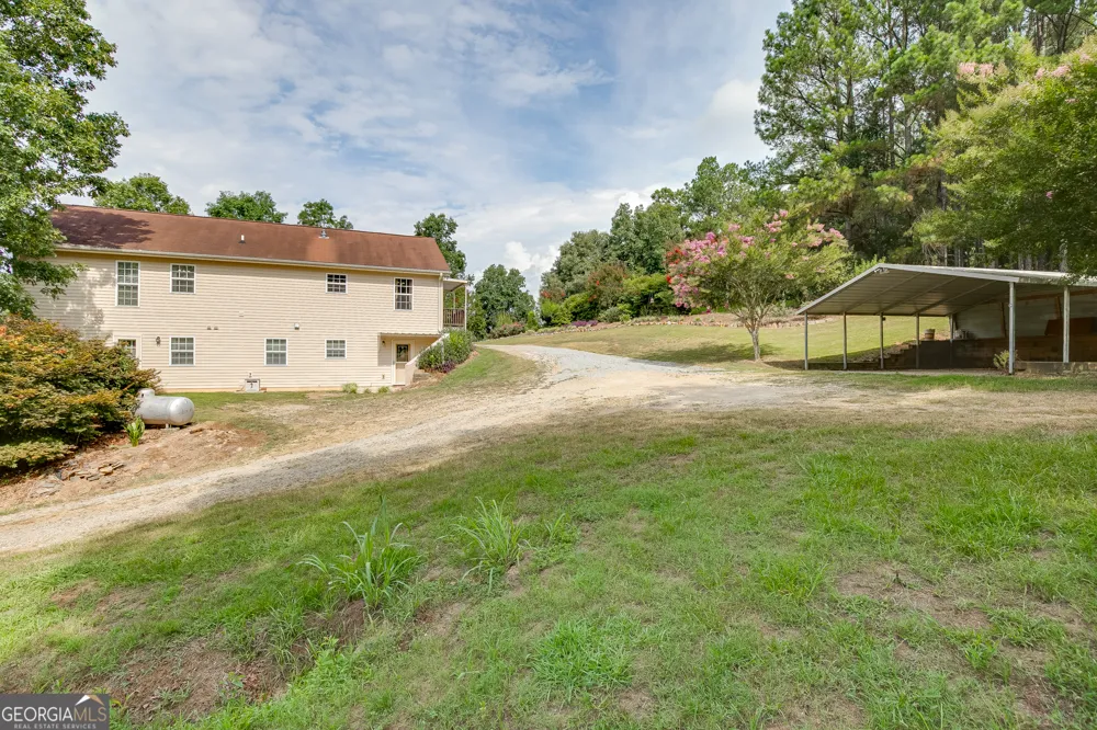 5446 Dahlonega HWY Clermont, GA 30527