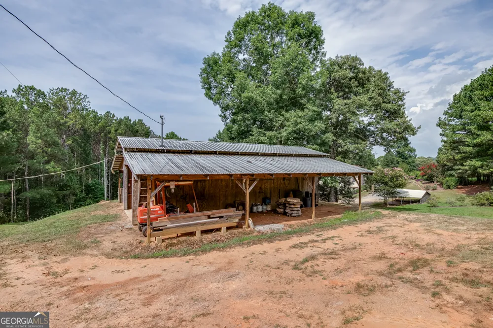 5446 Dahlonega HWY Clermont, GA 30527