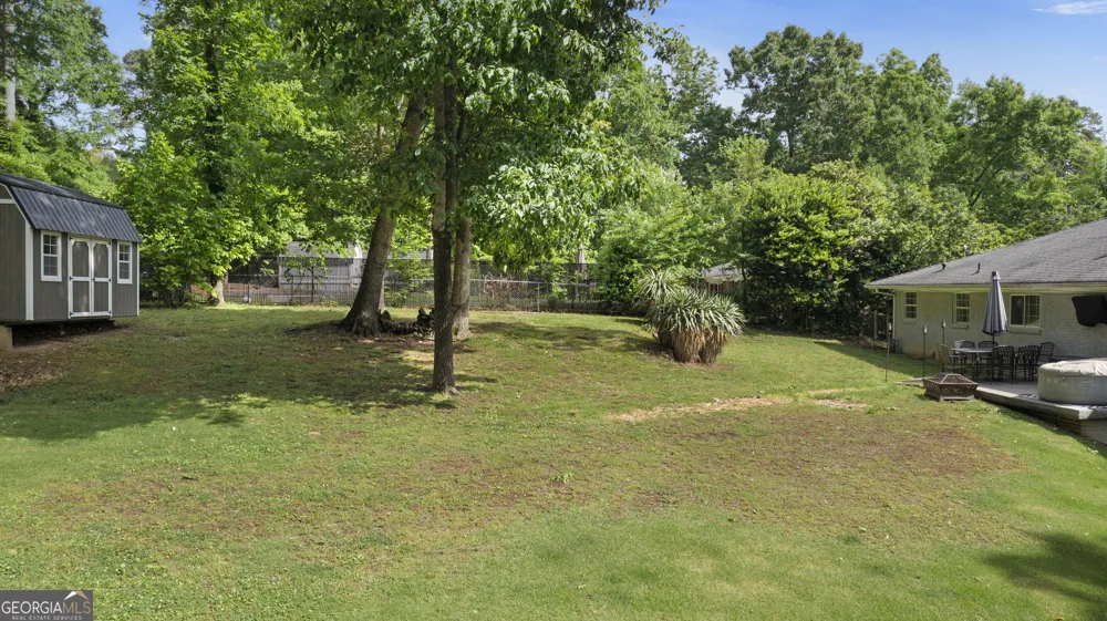 212 Sherwood DR Calhoun, GA 30701