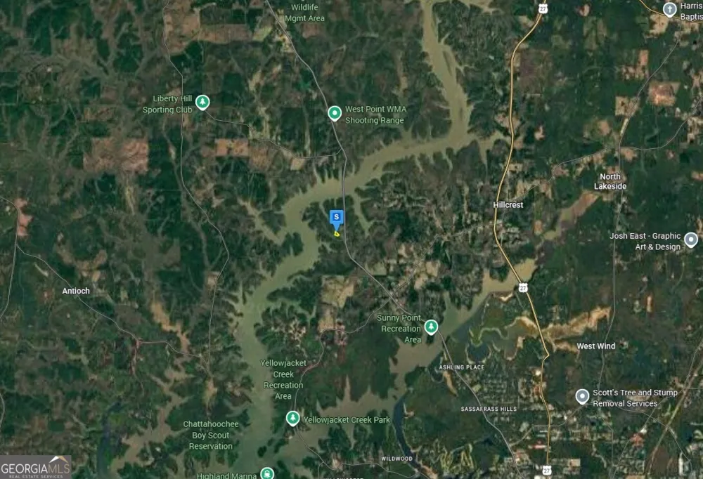 40 Riverbend DR LaGrange, GA 30240